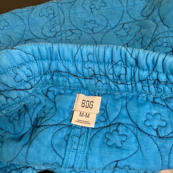 #22 NWOT Urban Outfitters BDG Blue Skirt Medium - Picture 3 of 3